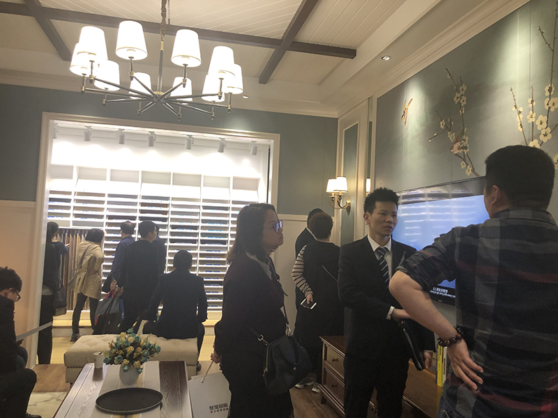 海創(chuàng)展會現(xiàn)場.jpg 海創(chuàng)集成墻面加盟.jpg