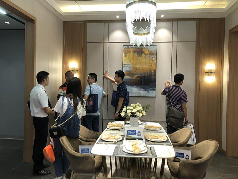 海創(chuàng)廣州展現(xiàn)場(chǎng).jpg 海創(chuàng)集成墻面.jpg