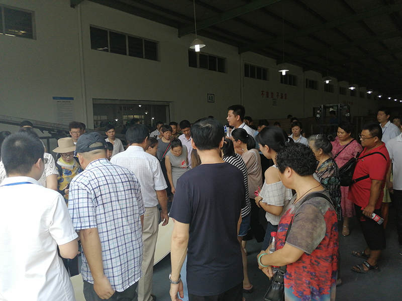 微信圖片_2019082610075923.jpg 海創(chuàng)集成墻面.jpg