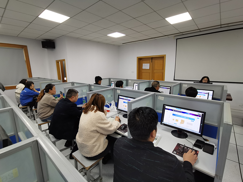 微信圖片_20191127082120.jpg 海創(chuàng)集成墻面.jpg