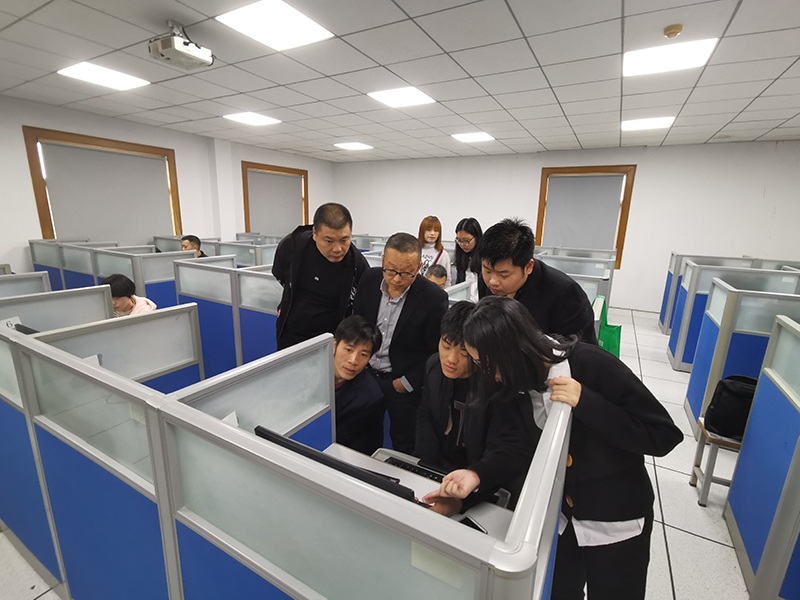 微信圖片_20191127082218.jpg 海創(chuàng)集成墻面.jpg