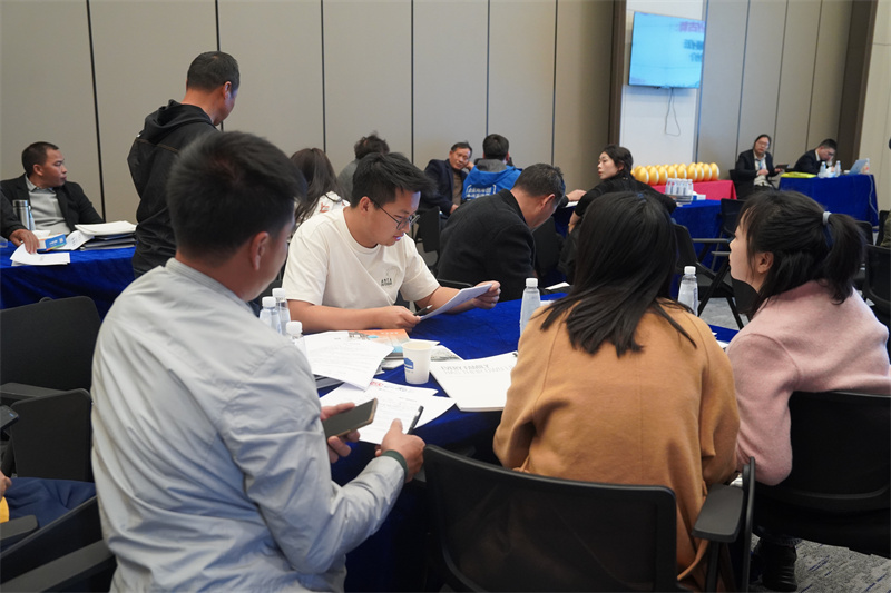 mtxx13.jpg mtxx13.jpg